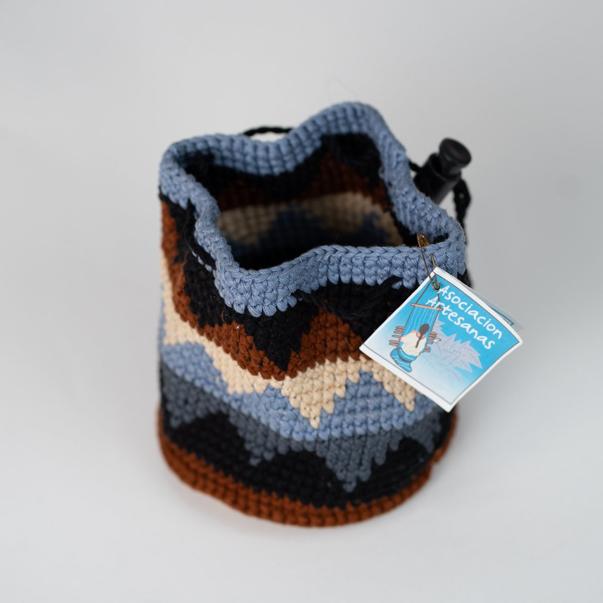 Bolsita de crochet montañas